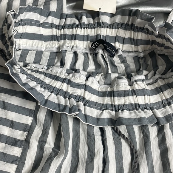 Zara Striped Drawstring Paperbag Cropped Pants Size M - Picture 5 of 6